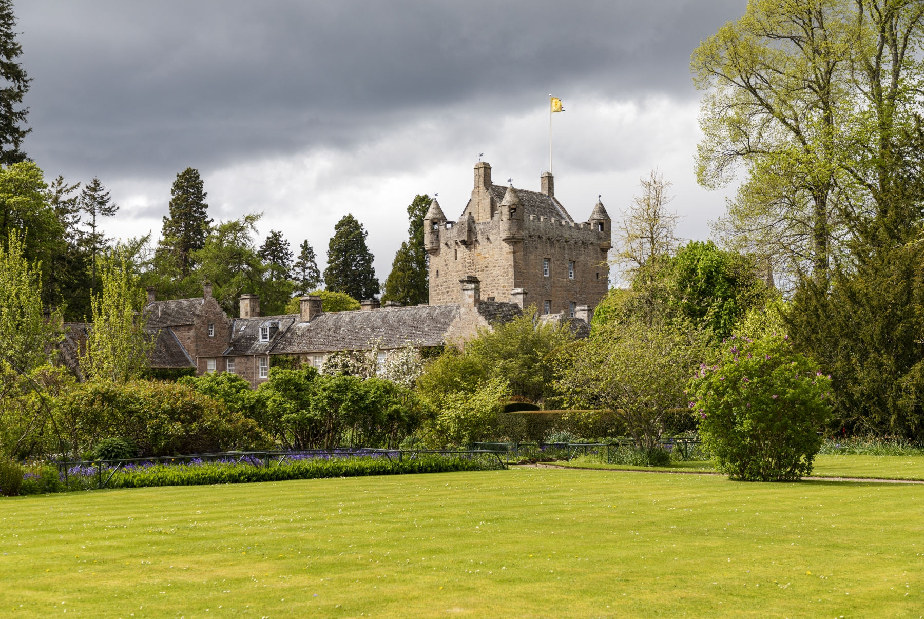 /gallery/west_europe/scotland/Inverness/cawdor castle/Cawdor Castle Scotland 2022-002_med.jpg